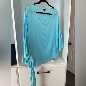 Woman’s Coco&Carmen blouse with bell sleeves